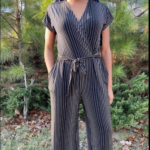 NWT Alfani Black and White Striped Jumpsuit - Picture 1 of 2